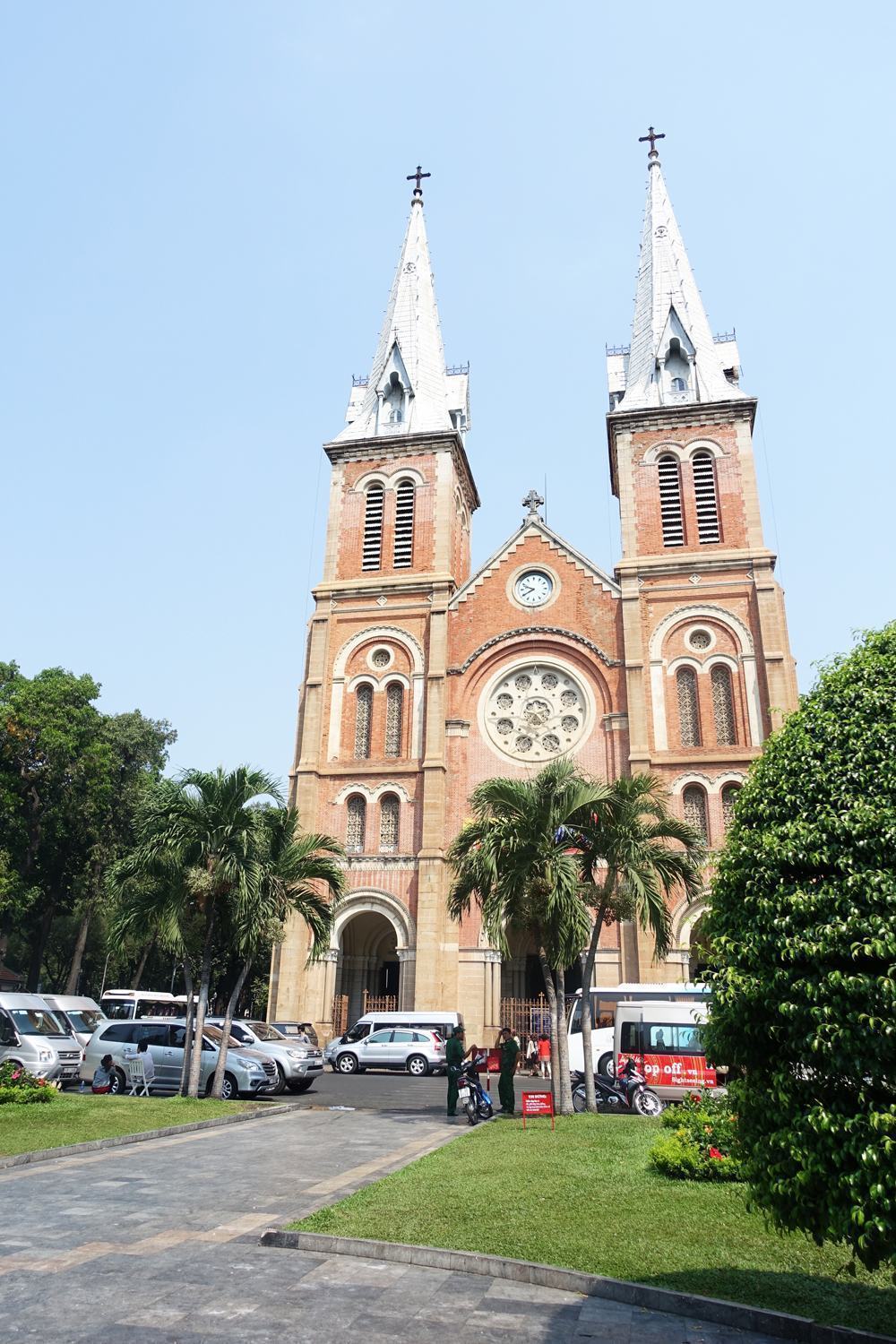 11-ho-chi-minh