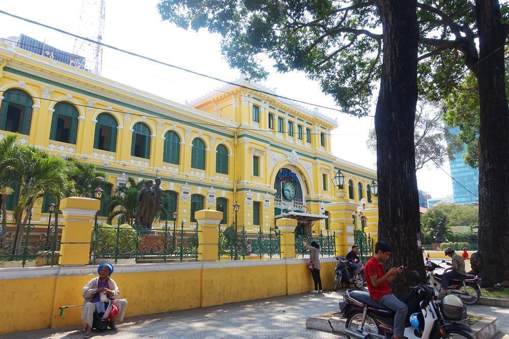 13-ho-chi-minh